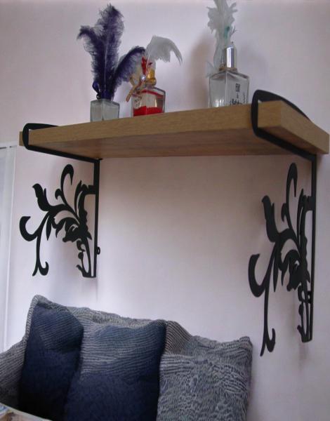 Yaprak Temalı Duvar Rafı